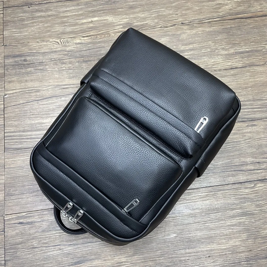 

New Fashion Cow Genuine Leather Men Backpacks Real Natural Leather Student Backpack Boy Luxury Brand Large Computer Laptop Bag