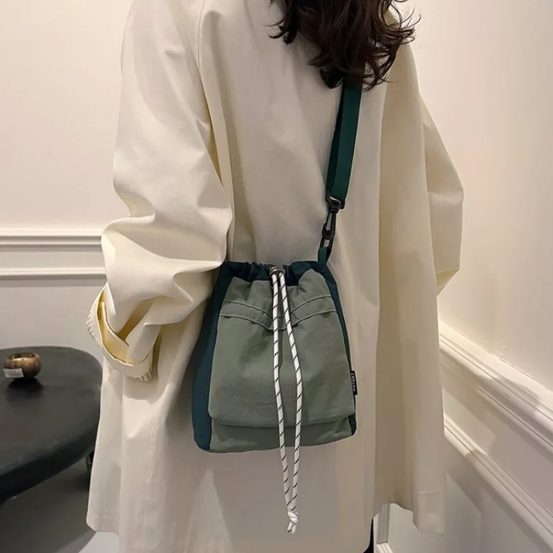 

Fashionable Luxury Tote Leather Women's Bag Famous Designer Classic Elegant Crossbody Chic Trim Commuter Bag​