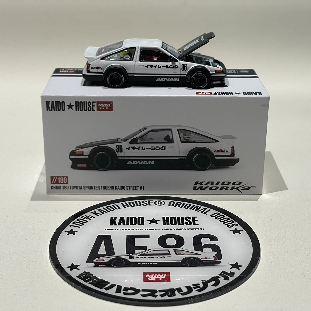 KHMG 180 1:64 Toyota Sprinter Trueno AE86 IMAIRACING V1 Modèle de voiture miniature avec capot ouvrable Kaido House MINIGT