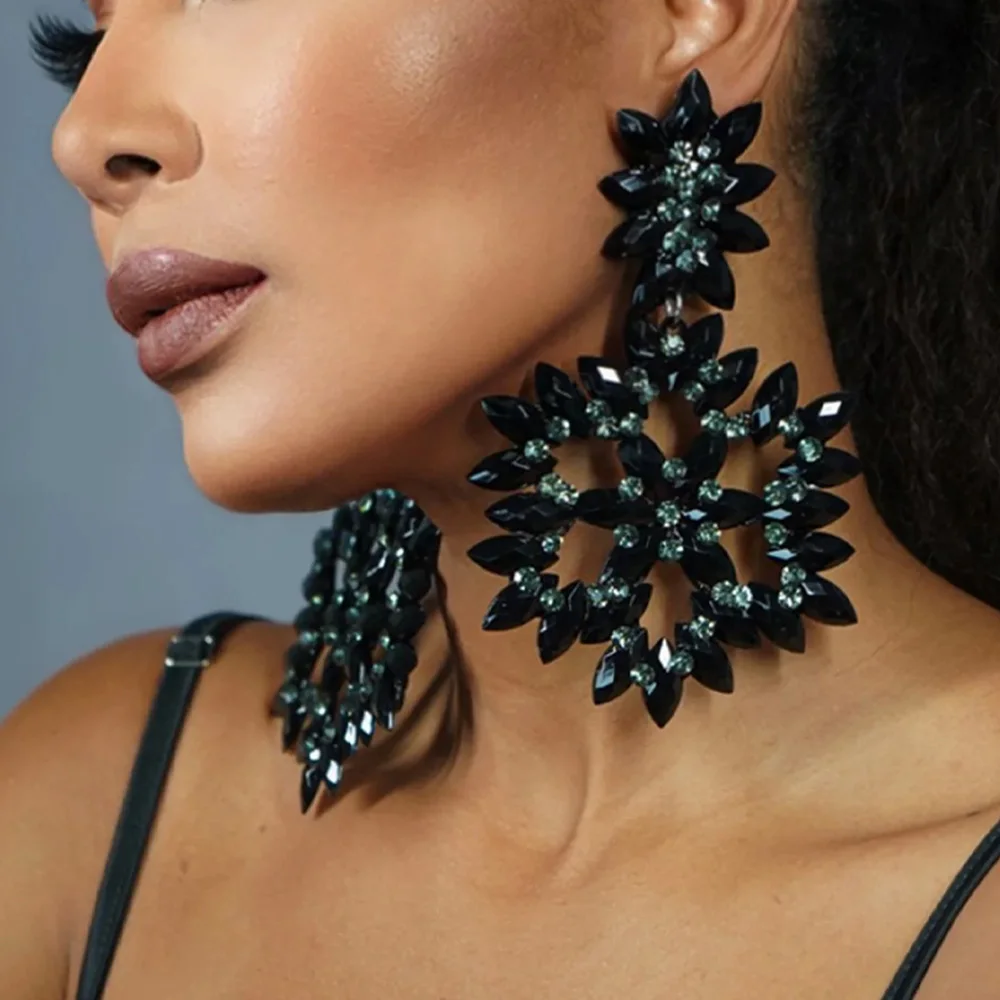 Black Exaggerated Flower Earrings Hollow Banquet Ear Accessories Elegant Women Large Rhinestone Hanging Earrings Christmas Gift
