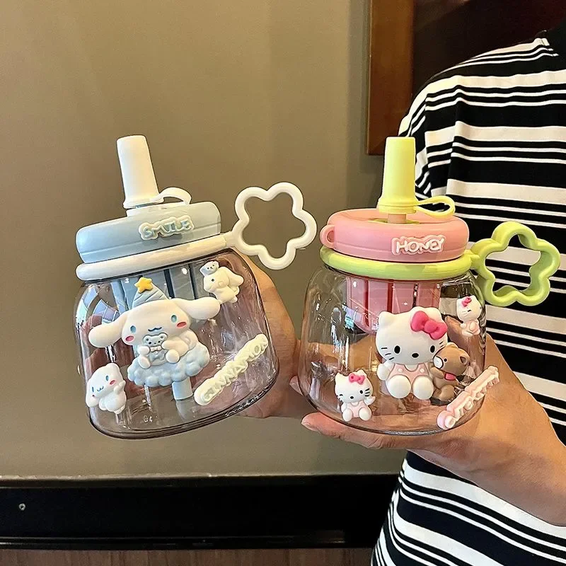 

1000ml Kawaii Sanrio Dolls Transparent Large capacity Cup Cartoon Hello Kitty Kuromi Cinnamoroll Bottle Water Cup Girls Gifts