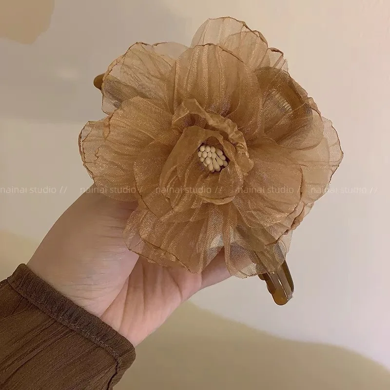 

Retro New Chinese Style! Maillard style flower large head flower back of head disheveled ethnic style shark clip