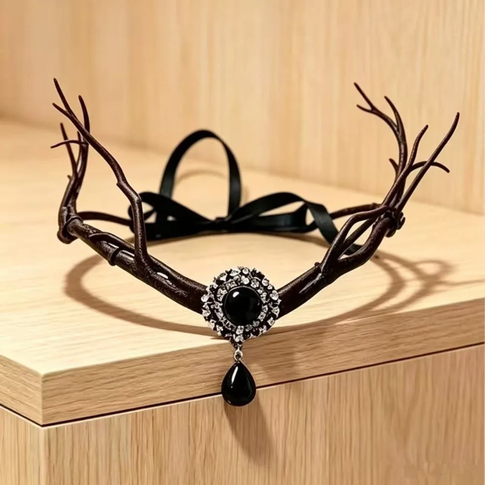Künstliche Blumen-Elfen-Tiara-Krone Stirnband-Anhänger Dunkler Gothic-Blumenkranz Vintage-Stil Boho-Feenkopfschmuck – Detail 7