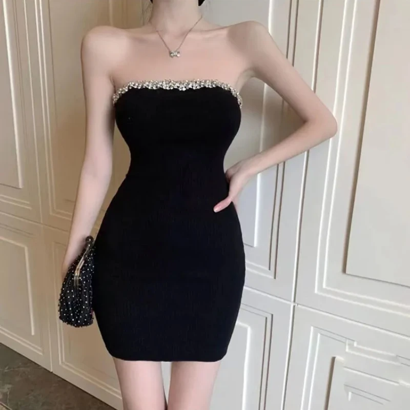 

Women's Clothing Solid Color Summer Sleeveless Chest Wrapping Chain Embroidered Flares Mini Skirts Bag Hip Straight Dresses