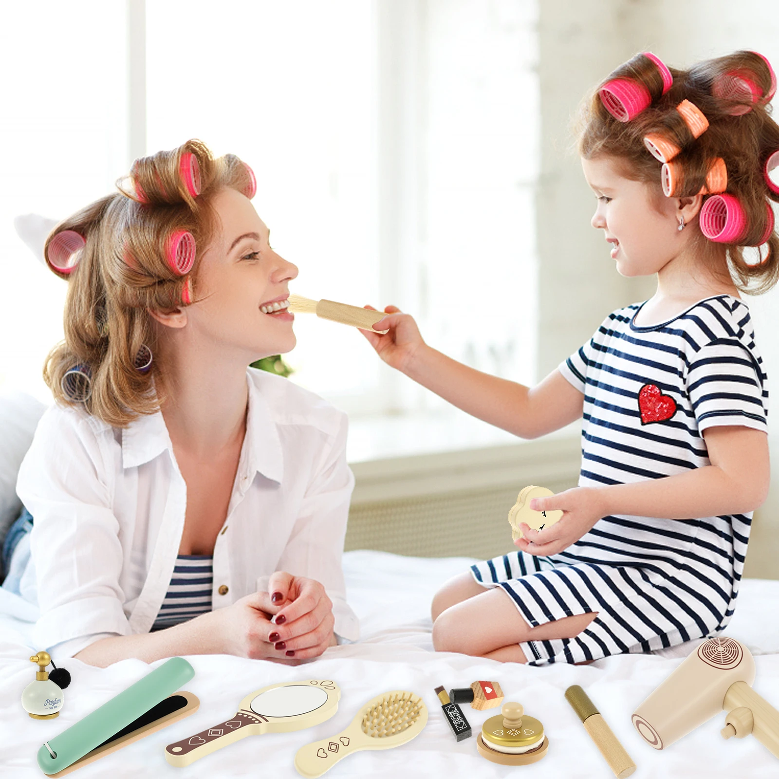 

Wooden Makeup Toy Set for Kids Pretend Wood Beauty Salon Toys Realistic Princess Makeup Tool Kit with Bag for Girls 3 4 5 6 7