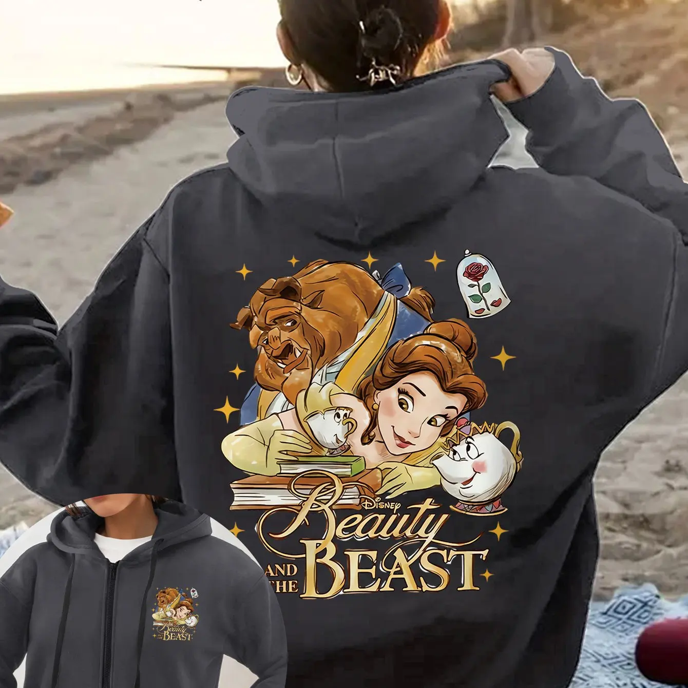 سويت شيرت نسائي رسمي بقلنسوة من Disney Beauty and The Beast مطبوع عليه قلعة الوحش الوردي المميزة مع حروف ذهبية #2