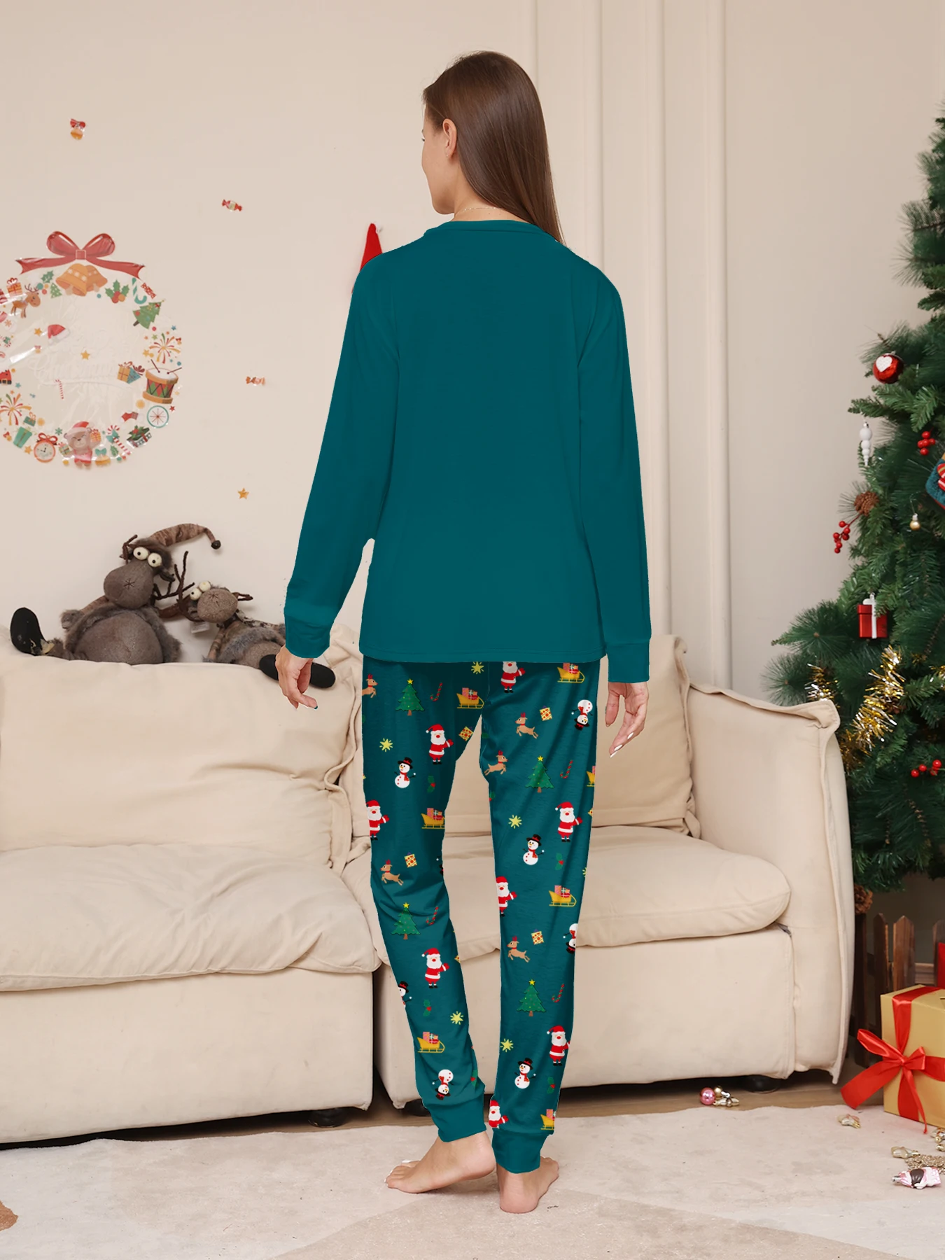 Family Christmas Pajamas Matching Parent-child Sleepwear Green Long Sleeve Santa Print Homewear Xmas Gift Men Women Kids