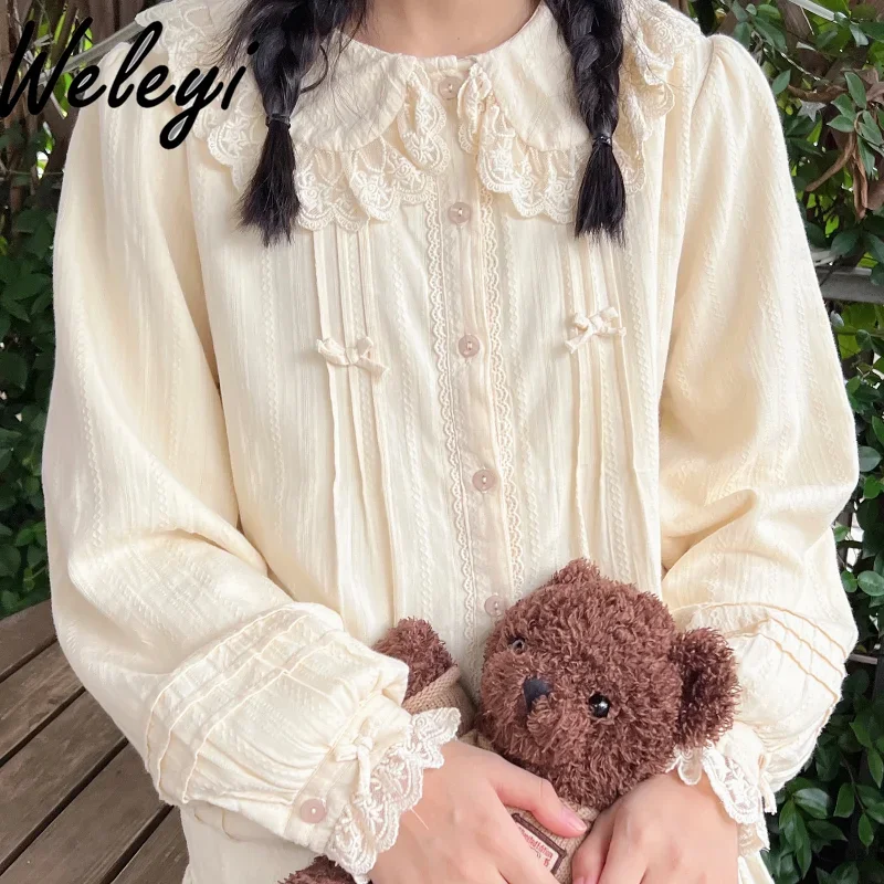 Sweet Jirai  Kei Cream Apricot Lace Doll Collar Shirt Autumn Winter Woman Lolita Fleece-lined Thick Cotton Jacquard Inner Blouse