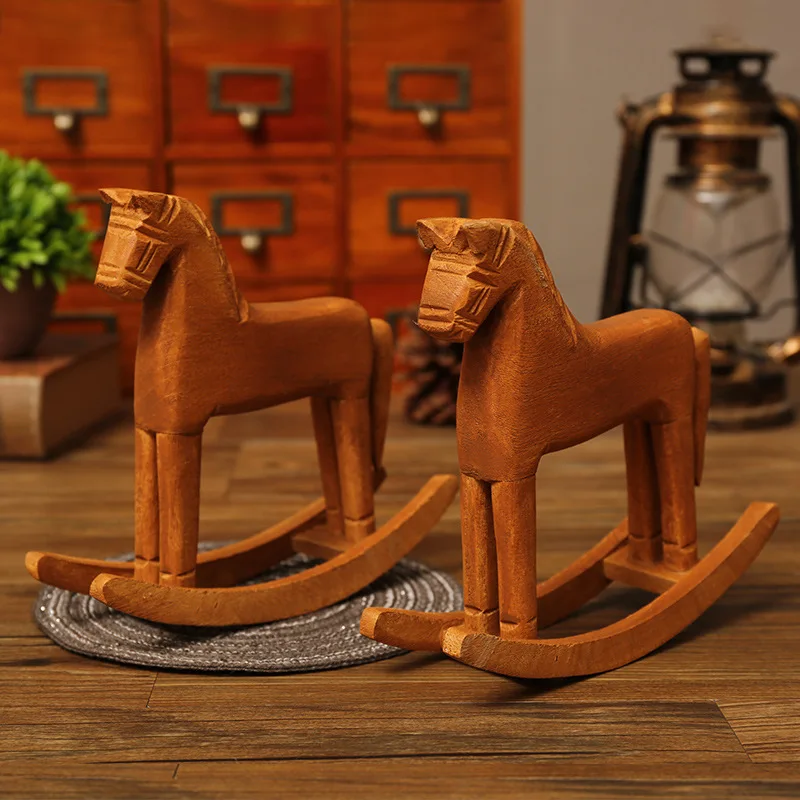 Zakka Trojan horse ornament retro handmade wooden artwork office desktop shop window swing solid wood