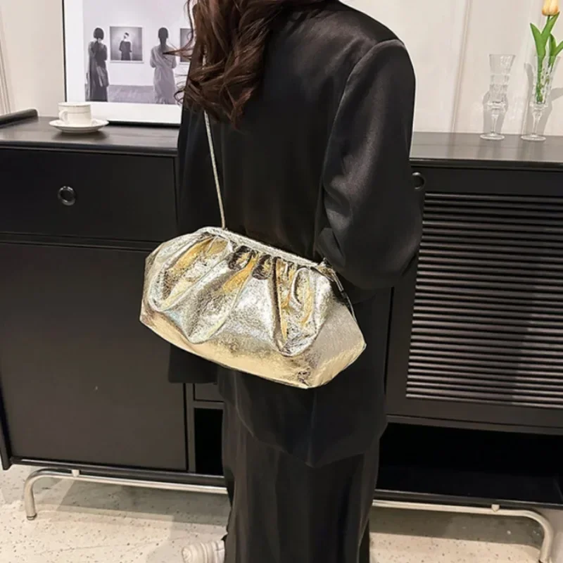 Bolso pequeño de lujo de cuero para mujer, bolsa nube plateada, bandolera dorada, bolso de mano de fiesta para mujer, bolsos de mano para mujer