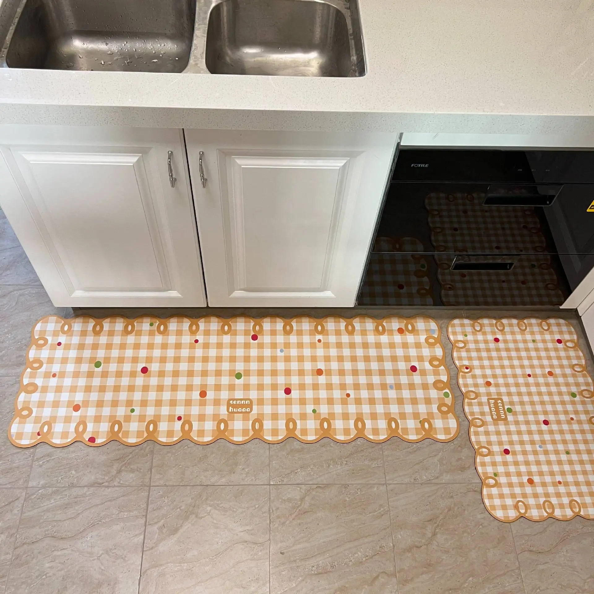 Ins Kitchen Floor Mat Anti Slip Water and Oil Absorbent Long Home Decoration Bathroom Laundry Enter Doormat Rug