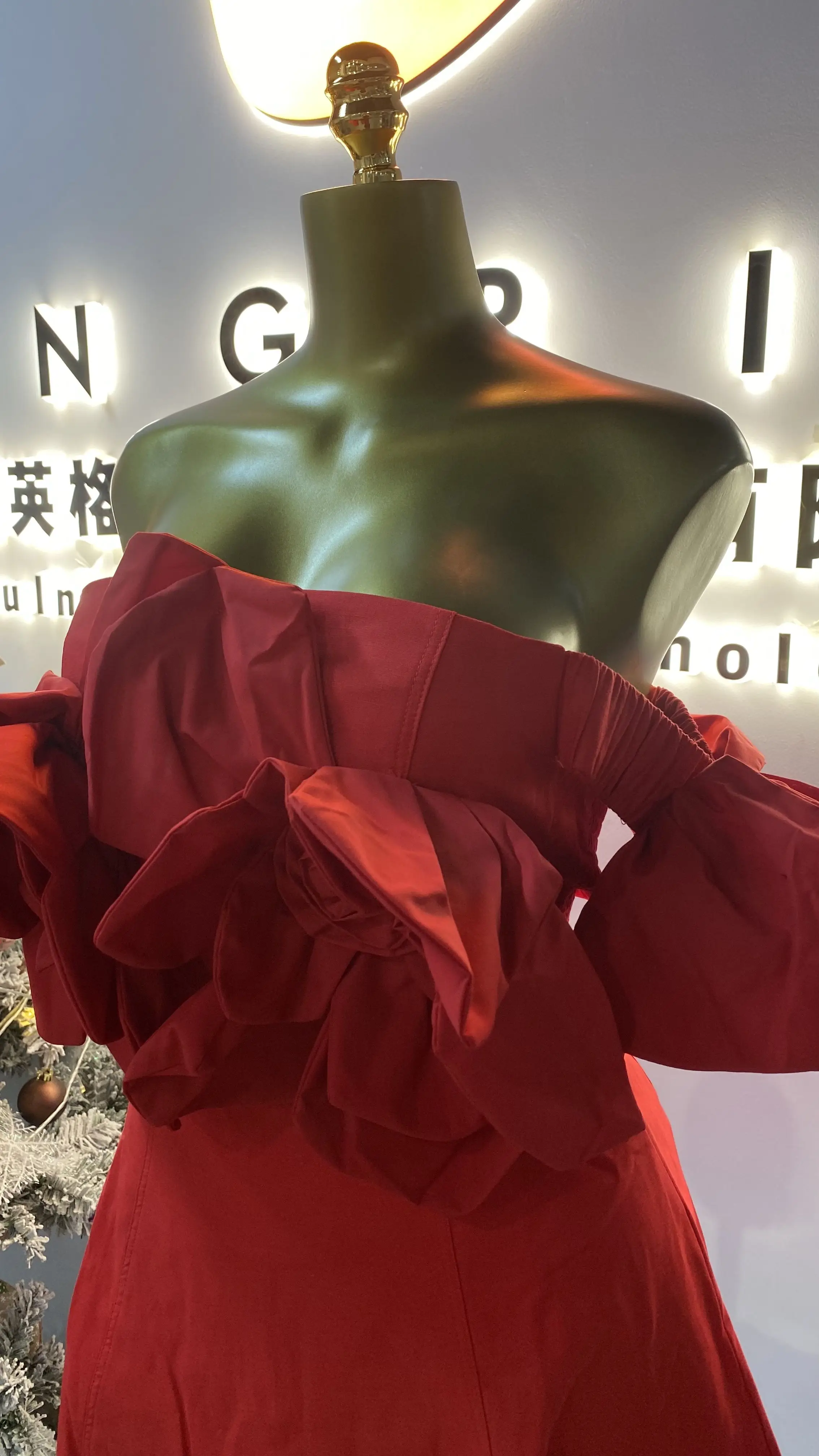 فستان نسائي أنيق مثير مكشوف الكتفين، طراز جديد 2025، تنورة قصيرة زهرية ثلاثية الأبعاد.-GZXX109 #5