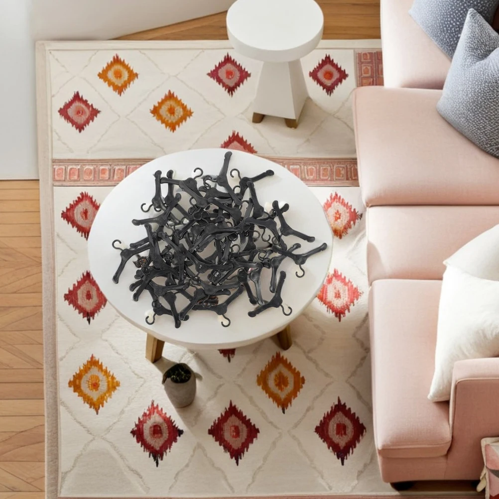 

100pcs Mini Hangers For Clothes: Portable Plastic Dollhouse Wardrobe Accessories Storage Organizers Miniature Dress Hangers