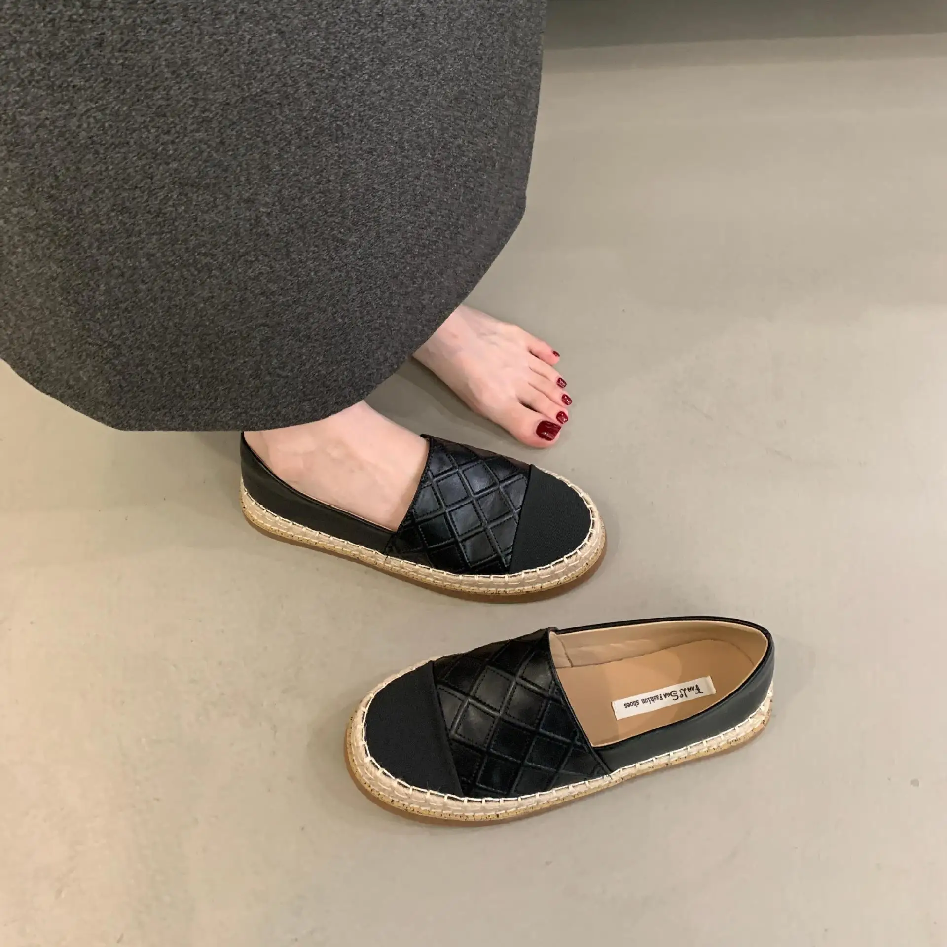 สตรีรองเท้าLoafersผสมสีรอบToe Casualหญิงรองเท้าผ้าใบSlip-On Clogsแพลตฟอร์มแฟลตฤดูร้อนSlipบนCreepersใหม่