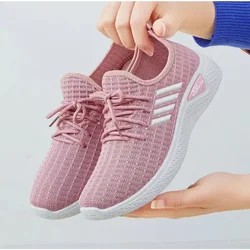 Trendy Schoenen Nieuwe Sneakers Lente En Zomer Zachte Onderkant Casual Moeder Schoenen Mesh Low-Top Hardloopstudentenschoenen