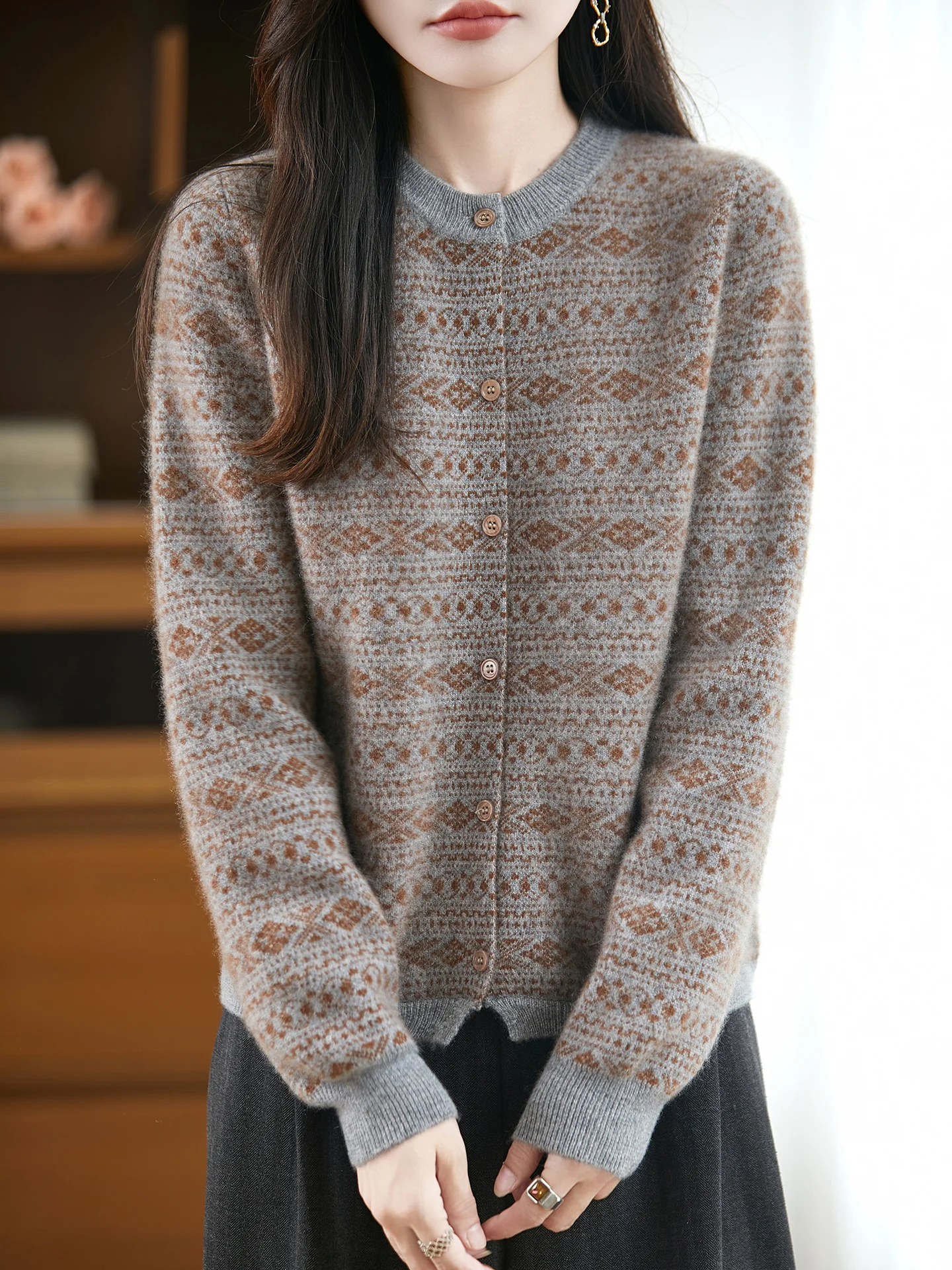 

Кардиган из 100% мериносовой шерсти, женский вязаный толстый осенне-зимний повседневный удобный топ, модная жаккардовая одежда в стиле ретро