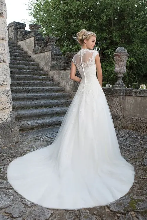 Elegante Hochzeit Kleider 2021 Cap Sleeve Royal Square Neck Robe De Mariée Braut Kleid Vestido de Noiva Perlen Appliques Tüll neue