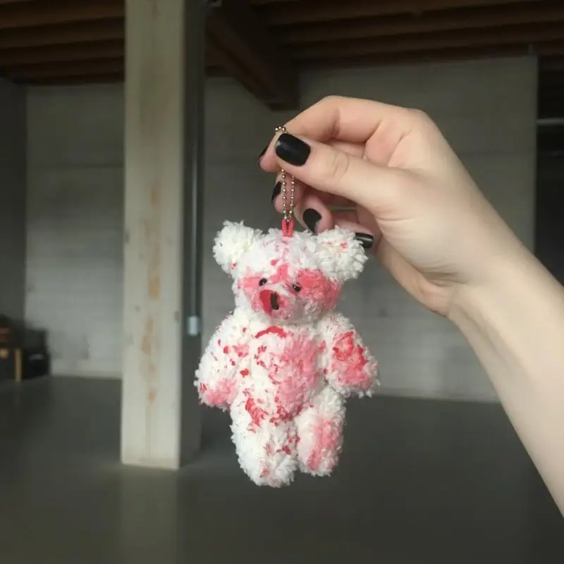 Bloody Plush Bear Keychain Punk Animal Bag Pendant Halloween Costume Prop for Backpack Purse Party Favor Accessory