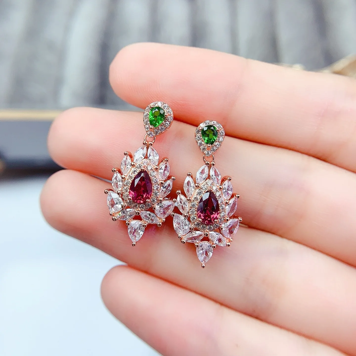 

Natural Garnet/Tanzanite Earrings S925 Sterling Silver Certificate Fine Fashion Luxury Zircon Weddings Charm Jewelry for Women