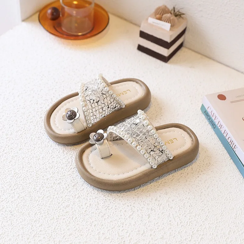 Children Summer Causal Slippers Outdoor Princess Clip-toe Girls Pearl Flat Slippers Breathable Non-slip Kids Fashion Beach Shoes