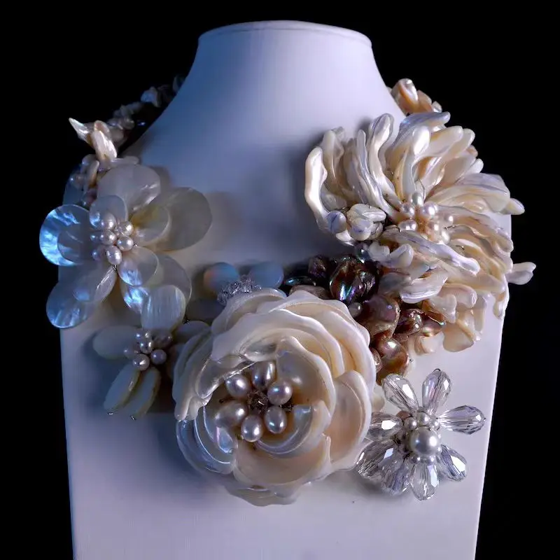 

2 ряда, белое жемчужное ожерелье с цветами, женские украшения, коричневая морская ракушка, ручная работа, свадебная вечеринка