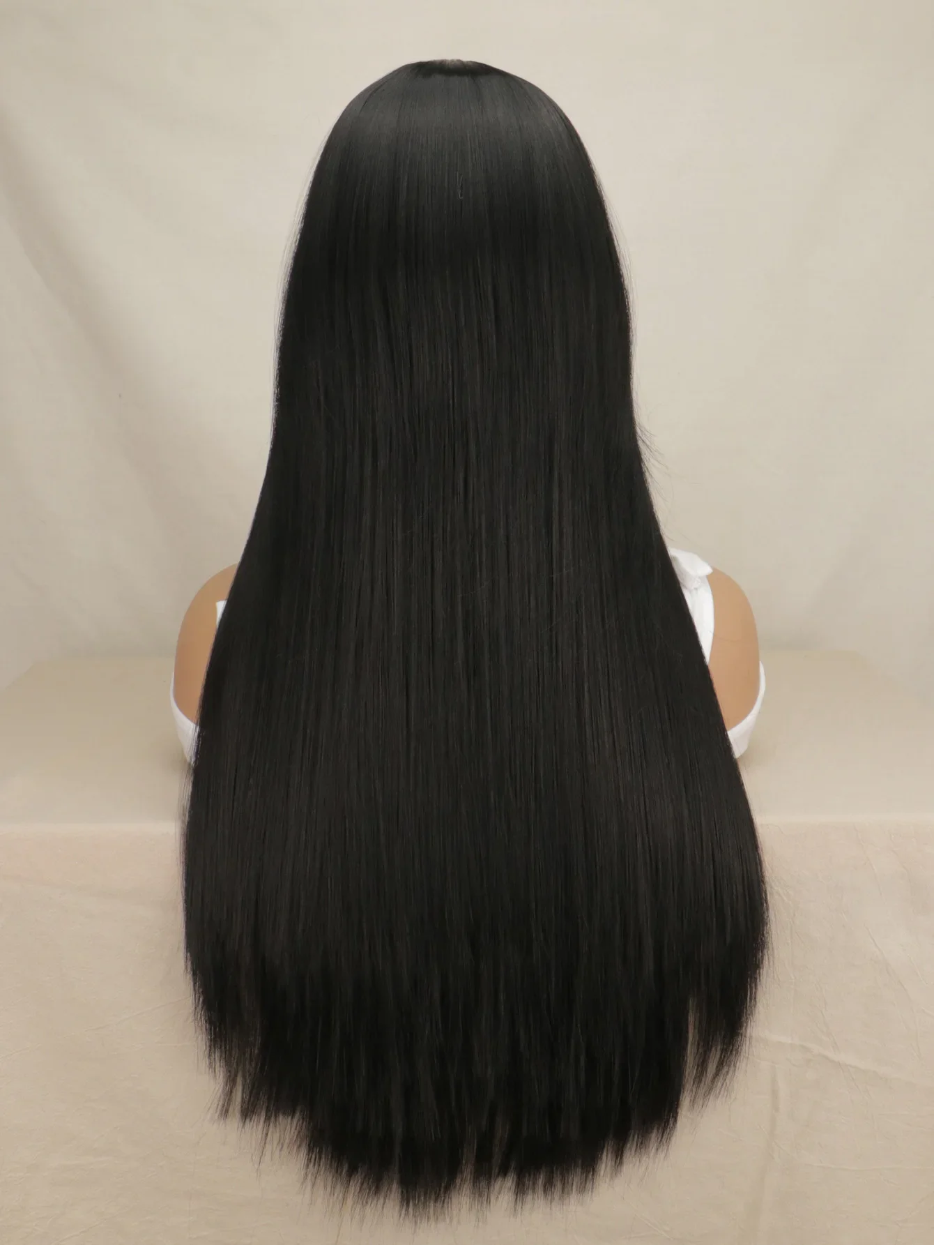 QQXCAIW المرأة الطبيعية طويلة أسود براون الاصطناعية خصلات الشعر المستعار هالوين أنيمي زي طويل مستقيم مقاومة للحرارة شعر مستعار أسود