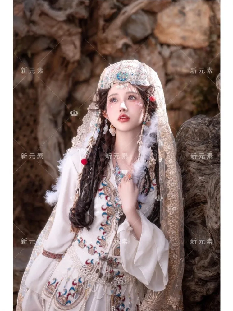 

Ethnic style Western Regions portrait photography travel clothing