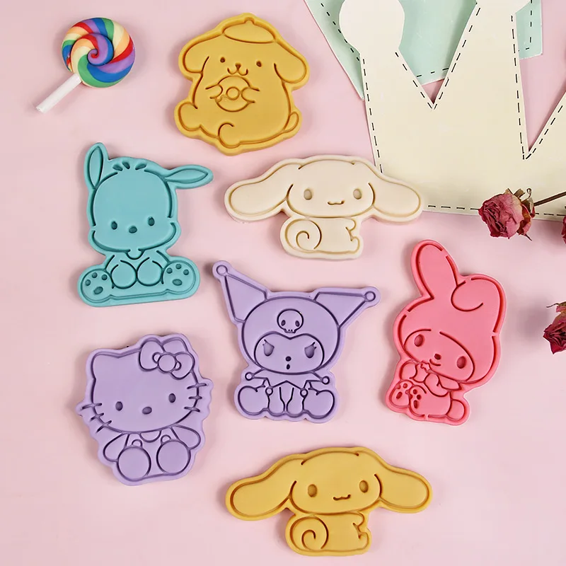 1Pcs Sanrio Cookie Cutter Anime Figure Heads Mold for Baking Biscuits Cute Hello Kitty Kuromi Melody Pochacco Cake Accessories