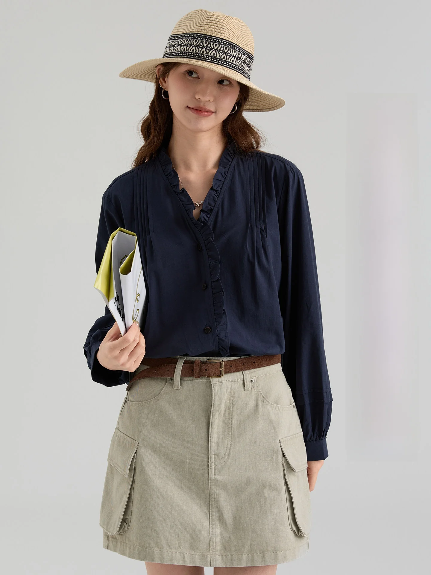 

Summer New V-neck Cotton Shirt Women Loose Wood Grain Ruffle Design Full Cotton Top Korean Style Long Sleeve Regular Fit