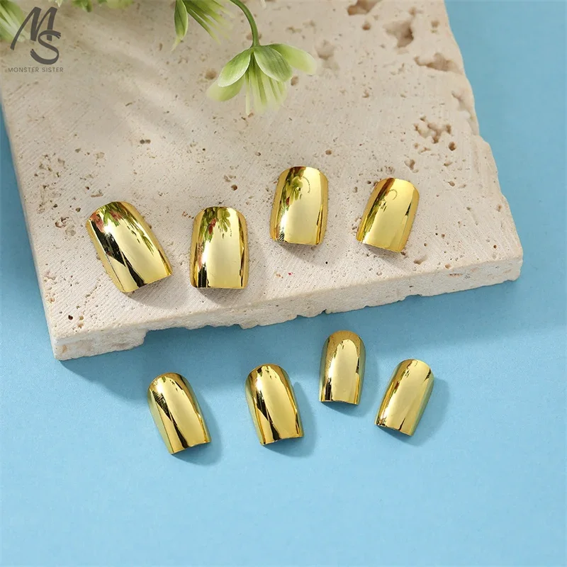 24 Pcs Glossy Fake Nails Pressed Nails Chinoiserie  Reusable Wearing Nails Light LuxuryIns Gold Short Square Retro Sweet