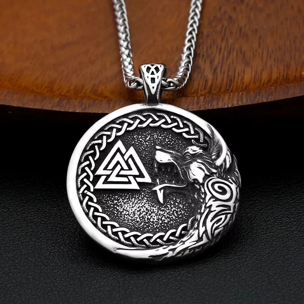 Retro Viking Wolf Head Pendant Necklace Valknut Celtic Knot Design Sign For Men And Women Charm Fashion Jewelry Accessory