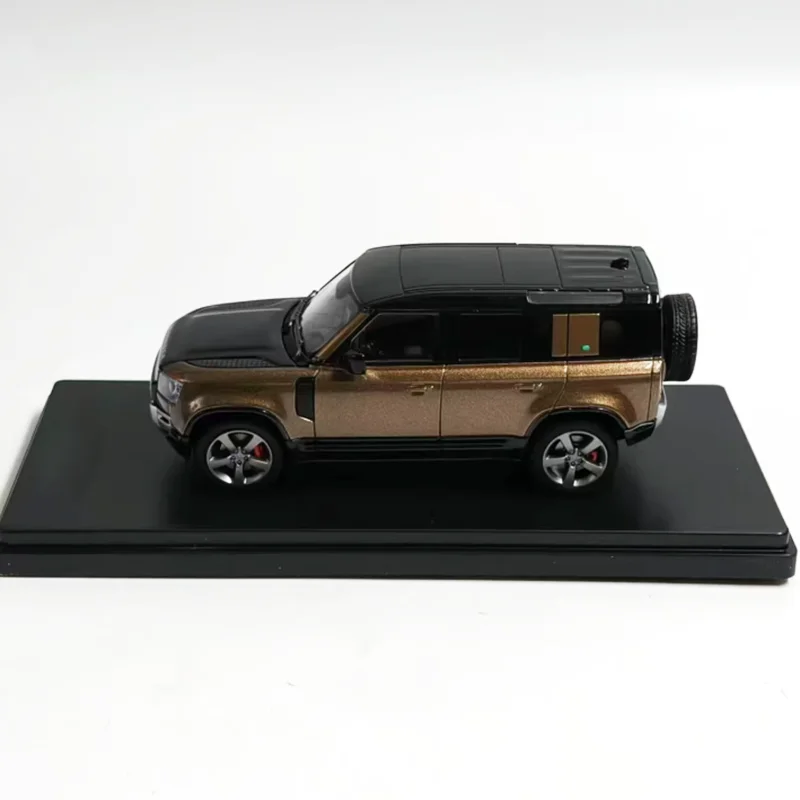 

Diecast 1:43 Scale 110X Off Road Vehicle Alloy Car Model Finished Product Simulation Toy Collection Gift Static Display