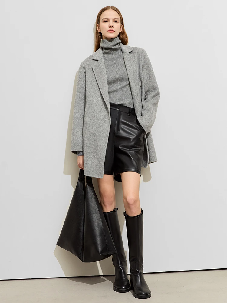 AMII Minimalist Old Money Woolen Coat for Women 2026 Winter Slit Blazer Collar Medium Long Double-sided Tweed Jacket 72324001