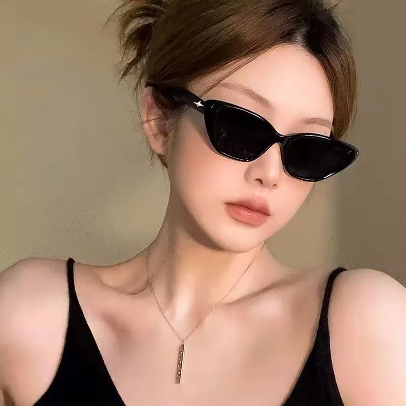 

Triangle cat eye small frame sunglasses women's fashion ins style glasses men's UV protection driving sunglasses trendy wearing