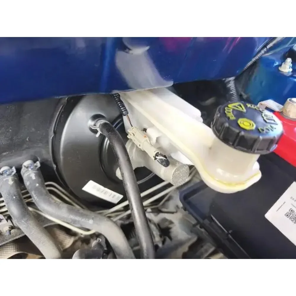 

Brace Hight Quality Vacuum Booster With Brake Master Cylinder Assy for BAIC X35 2022
