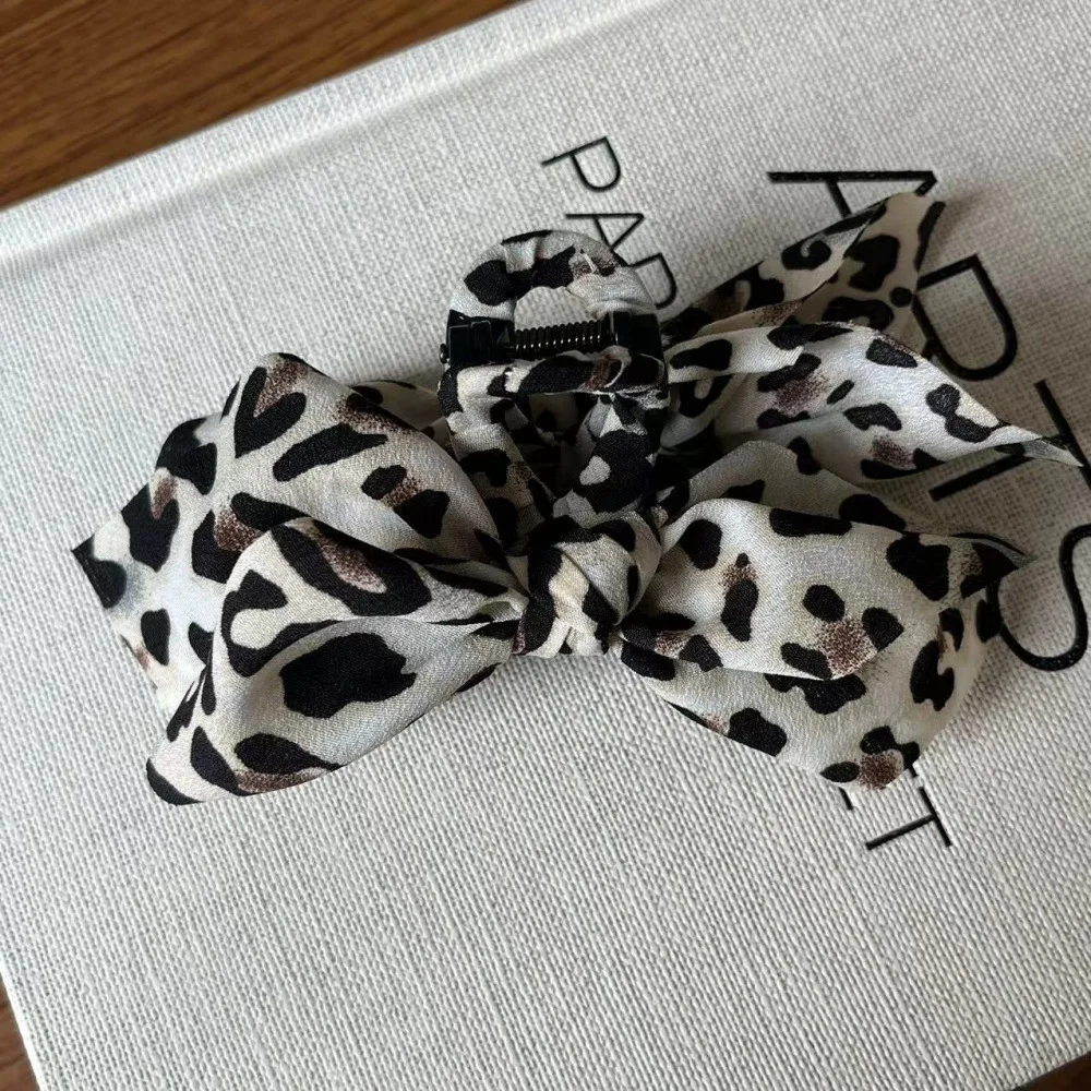 Retro Haarspange in Kaffeefarbe mit Cashew-Blumenmuster für Damen, trendige große Schleifen-Haarspange, Haarklammer für den Hinterkopf, Shark-Clip, Haar-Accessoires – Detail 18
