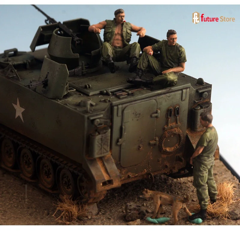 

Painted Miniatures 1/72 Soldiers And Dogs Vietnam War: US Military Armored Group War Scene Figure Doll Model For Car Vehicles