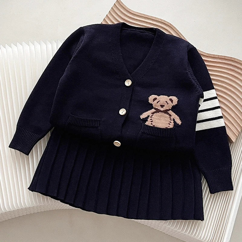 Autumn Winter Girls Sweater Clothing Set Cartoon Bear Print V-neck Knitted Cardigan+Skirt 2Pcs Suit For 2-6Y Fashion Outfit