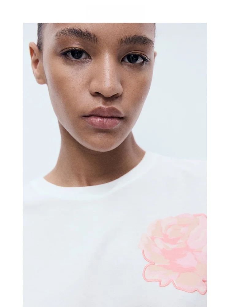 Mango Women's Cotton T-irt round Ne ort Sve Embroidered Print Casual Top Summer Faion Ladies' Clothing