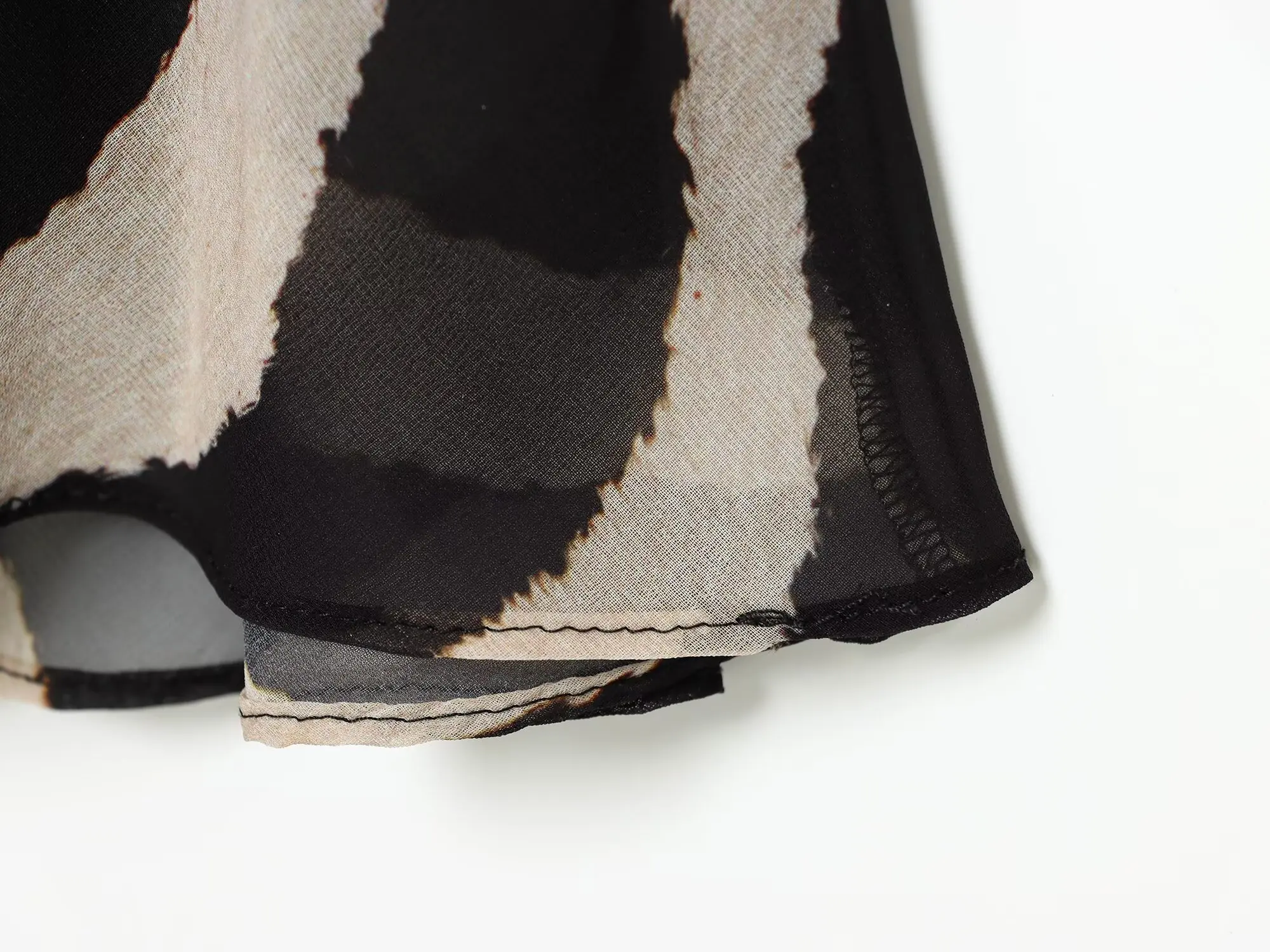 BSAY 2026 Damen Tier-Print Neckholder-Maxikleid mit Rückenband, Ärmellos, Netzstoff, Transparent, Fließendes Langes Kleid, Casual Party- und Abendkleid – Detail 5