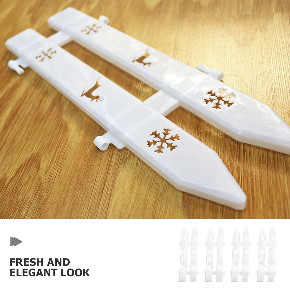 

20Pcs Christmas Tree Fence Plastic Deer Garden Border Decorative DIY Outdoor Lawn Fence Xmas Party Supplies Decorative Fences