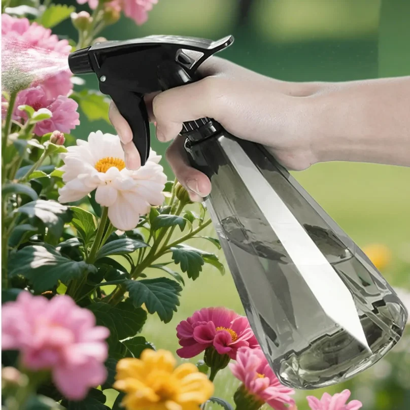 600ML Spray Bottle Garden Sprayer Adjustable Nozzle Watering Can for Plants Gardening Hydroponics Cleaning Hairstyling Salon