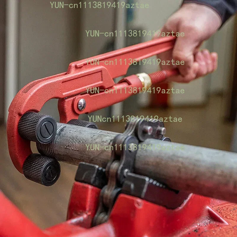 Manual Pipe Threader Wrench Pipeline Processing Tool Fix Damaged Threads Easily with Pressure Roller Sleeve, Pipe Wrenchs