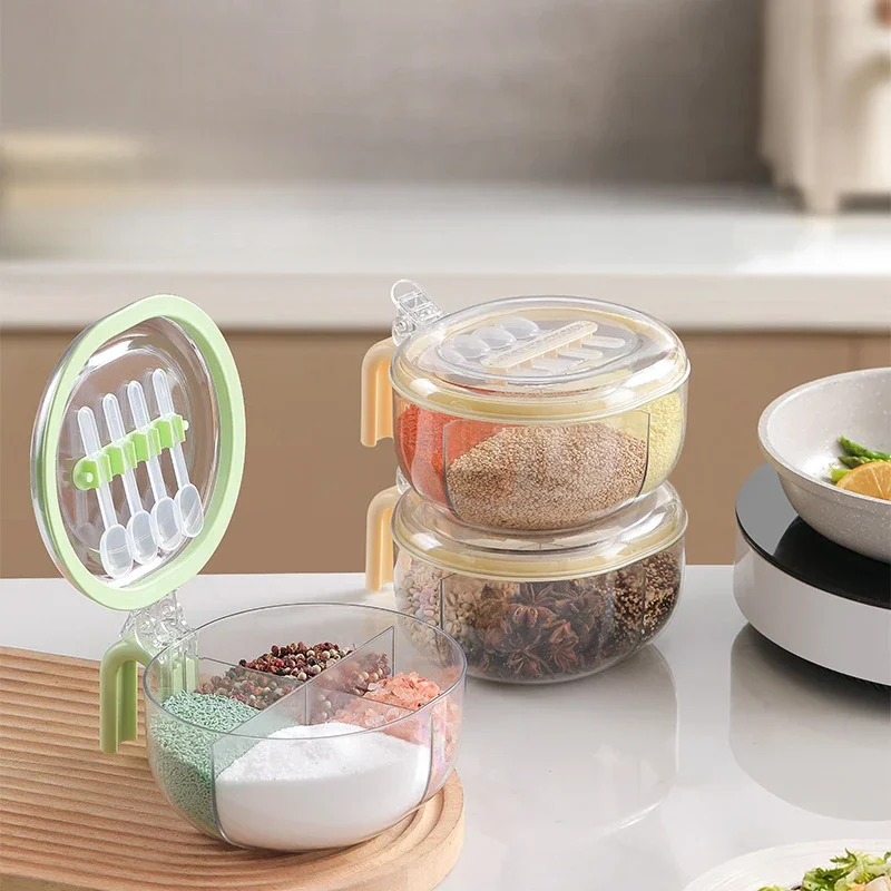 

Kitchen Seasoning Box Seasoning Pot Large Capacity in One Section Insect-proof Moisture-proof Belt Spoon for Kitchen