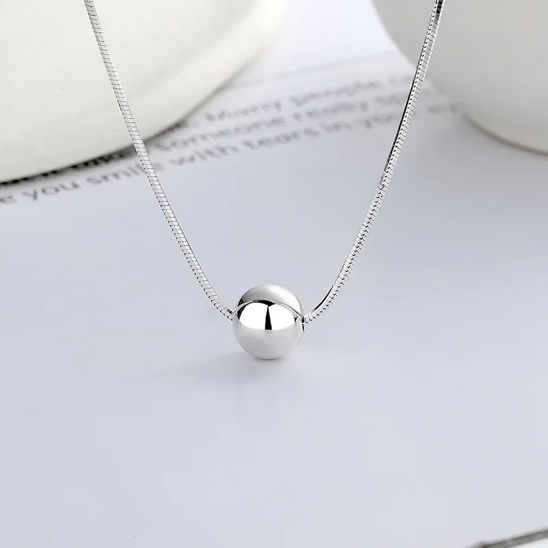 New Creative Ball Pendant Necklace Simple Fashion Jewelry Steel Titanium Necklace Luxury Gentle Jewelry Necklace for Women