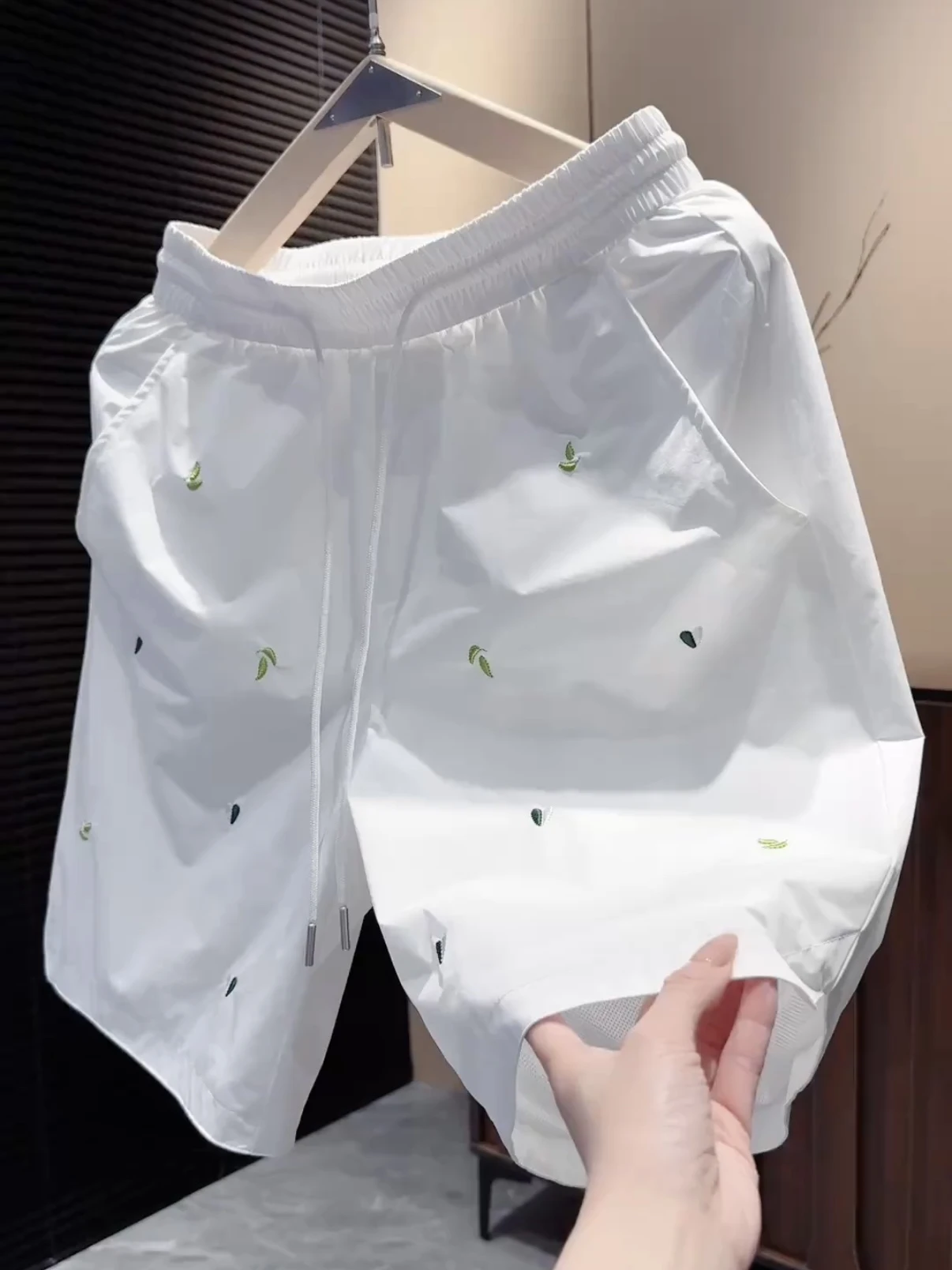 Men's Summer New Style Quick Dry Breathable Shorts Embroidered Sporty Loose Fit Comfortable Cooling Feeling Five Inches Pants