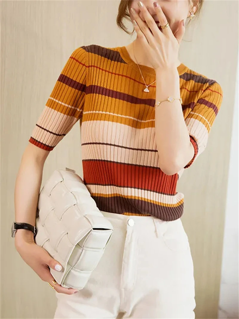 Summer New Contrast Stripe Short sleeved T-shirt Women\'s Garden Neck Knitwear Women\'s Top 5161