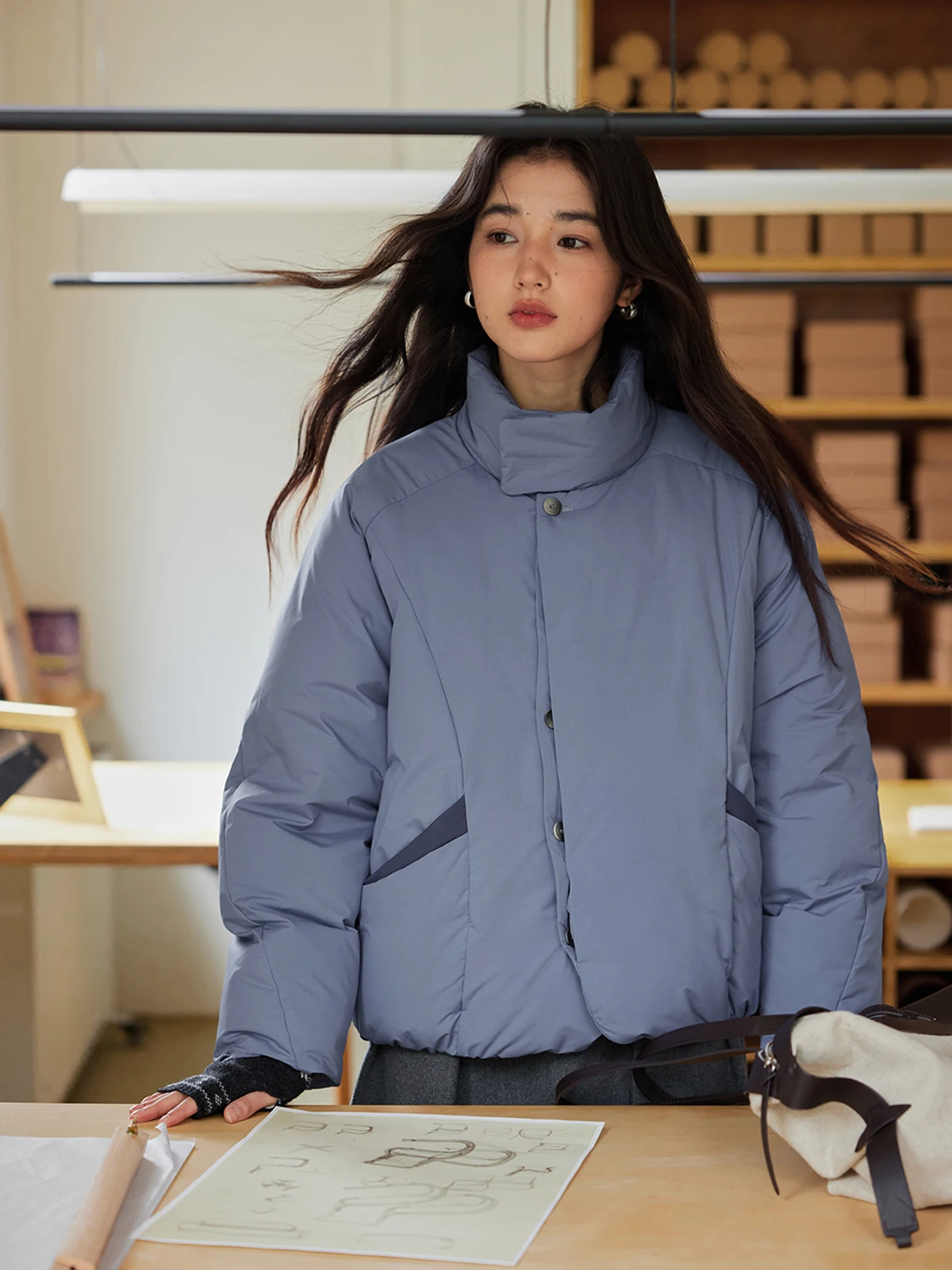 

Женская зимняя утепленная куртка Solighter 90 White Du Down с воротником-стойкой, в стиле ретро, для повседневной носки