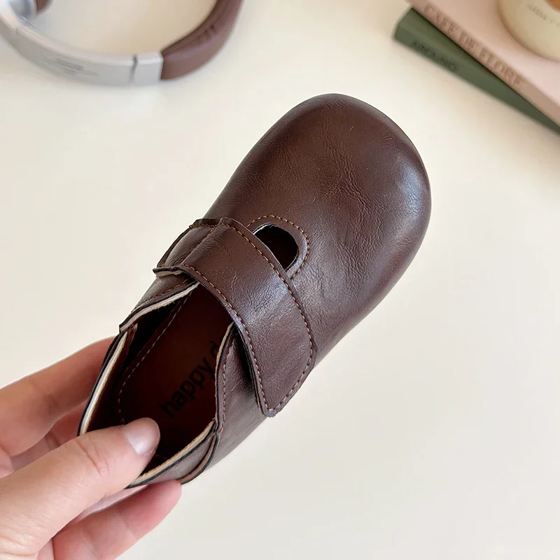 

Новинка 2024, весенне-осенняя дышащая спортивная обувь из искусственной кожи для девочек и мальчиков, детская обувь для отдыха