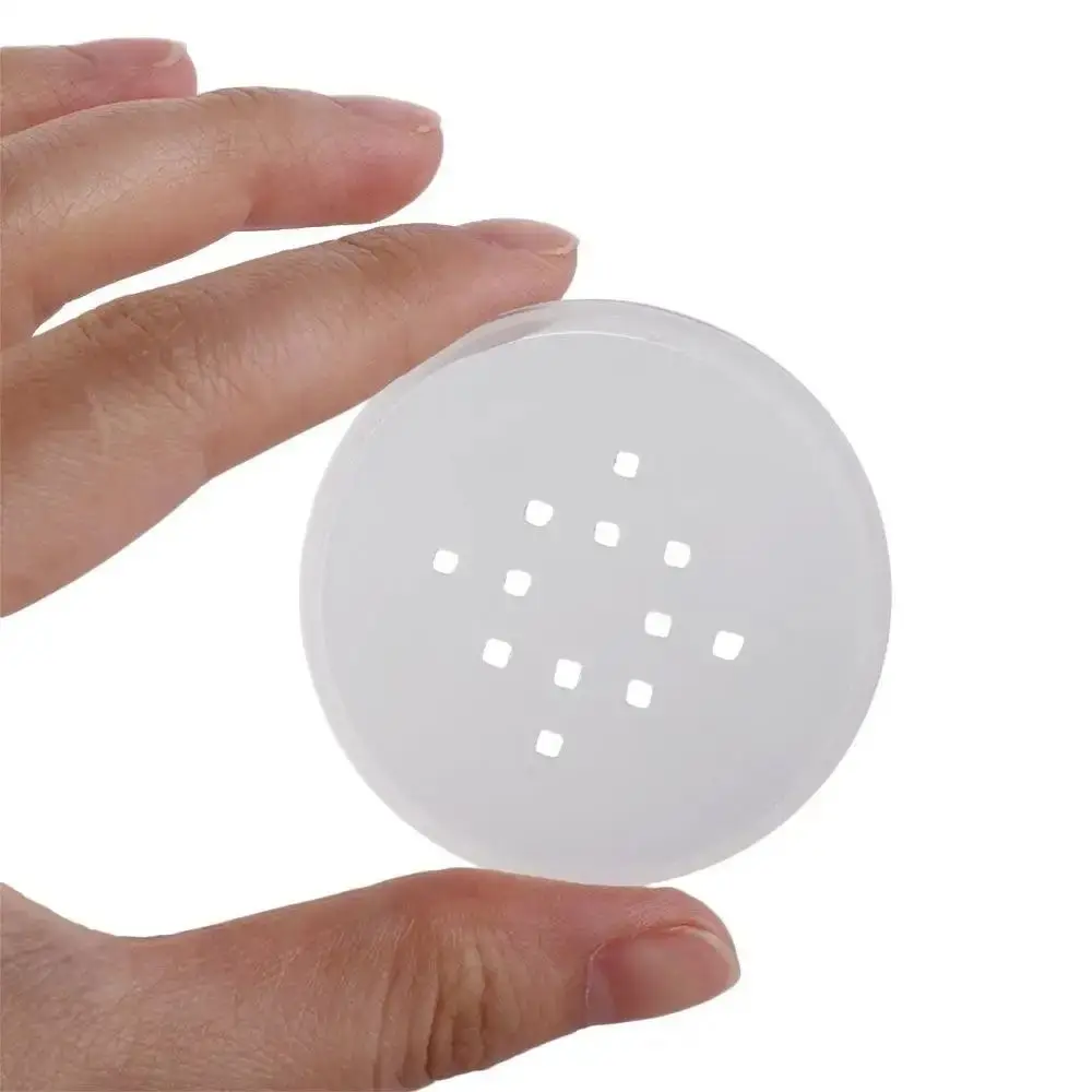 1 szt. Puszka na puder sypki, puste pojemniki na puder, biała nakrętka z sitkiem do rozproszenia pudru, pudełko na pudry 5g, pojemnik na kosmetyki Macaron